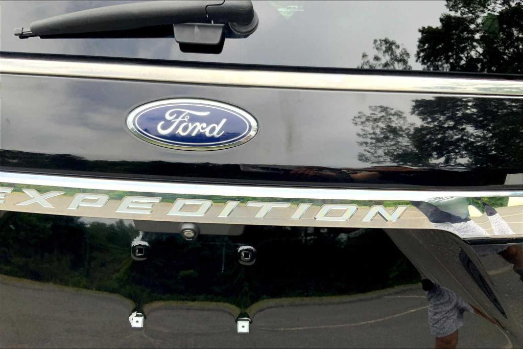 used 2019 Ford Expedition car, priced at $26,568