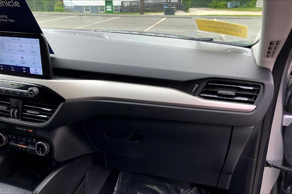 used 2022 Ford Escape car, priced at $23,995