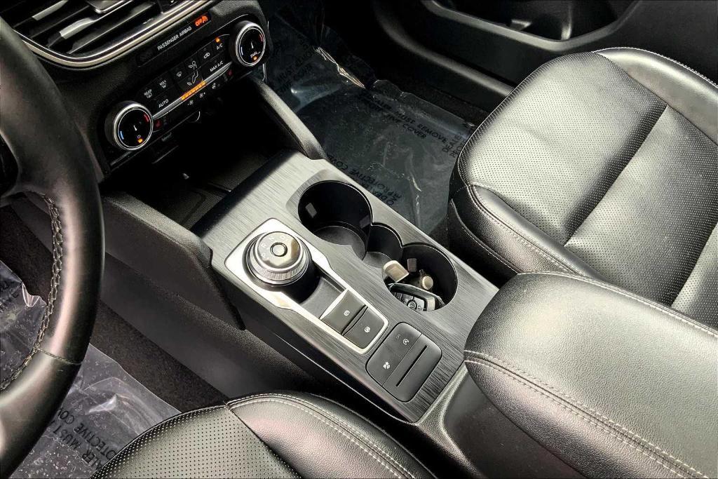 used 2022 Ford Escape car, priced at $23,995