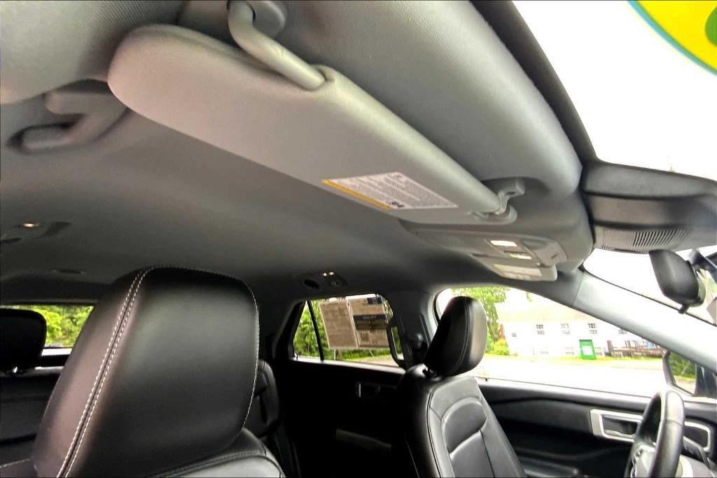 used 2022 Ford Explorer car, priced at $30,981