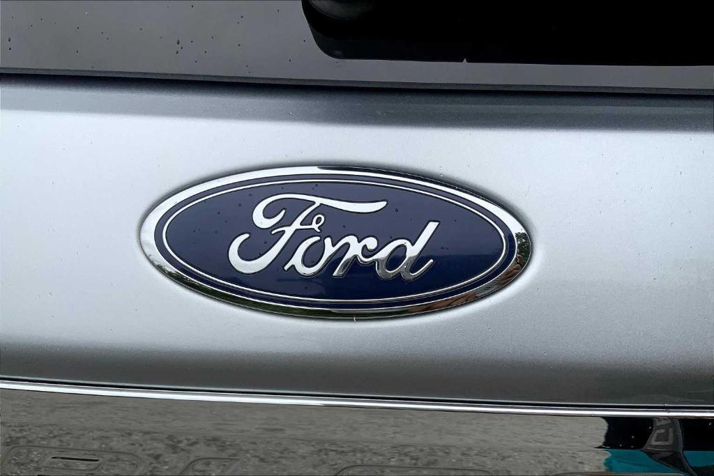 used 2022 Ford Explorer car, priced at $30,981