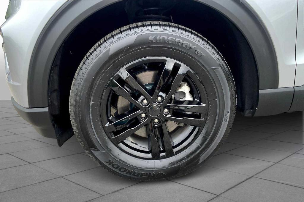used 2022 Ford Explorer car, priced at $30,981