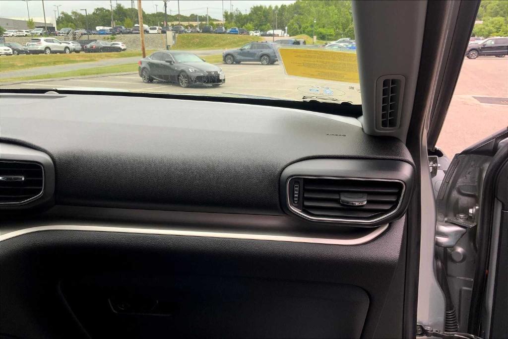 used 2022 Ford Explorer car, priced at $30,981