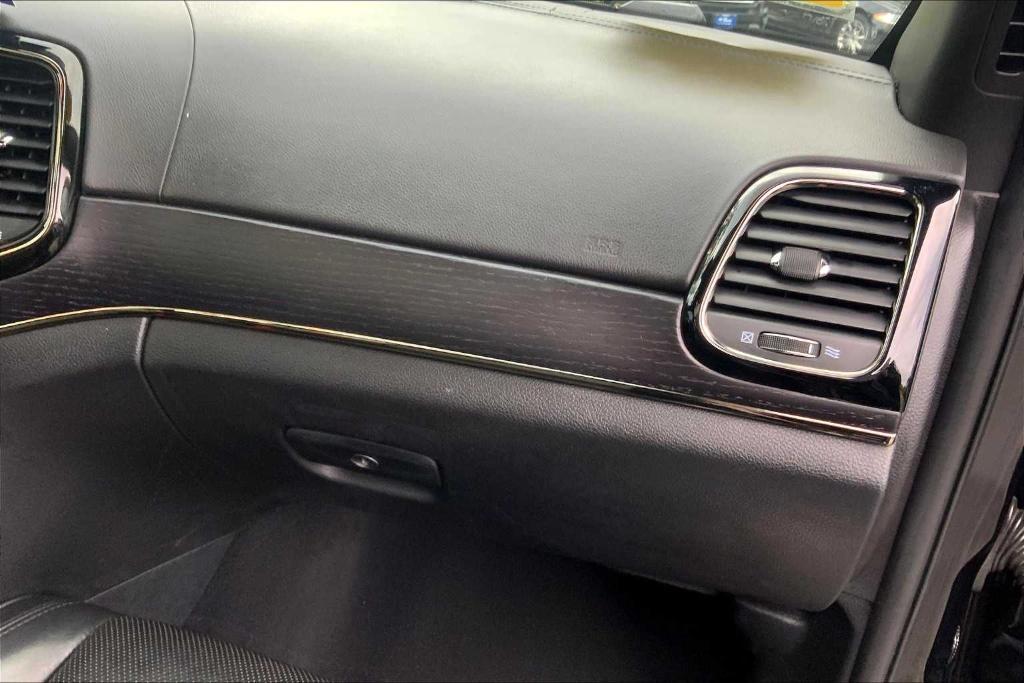 used 2020 Jeep Grand Cherokee car, priced at $22,661