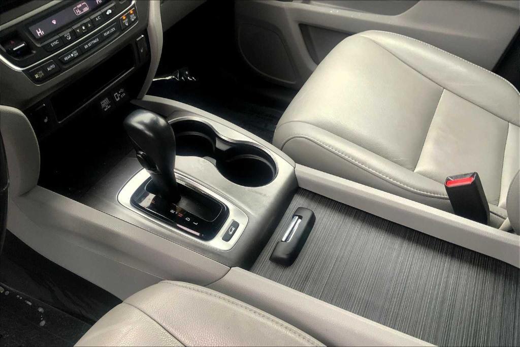 used 2019 Honda Pilot car, priced at $25,527