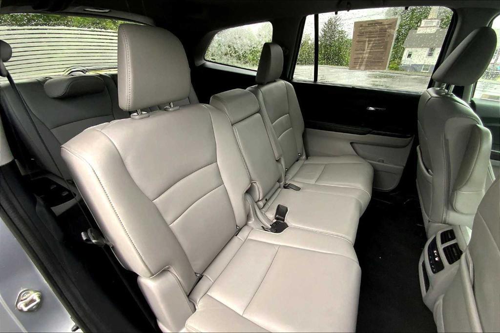 used 2019 Honda Pilot car, priced at $25,527