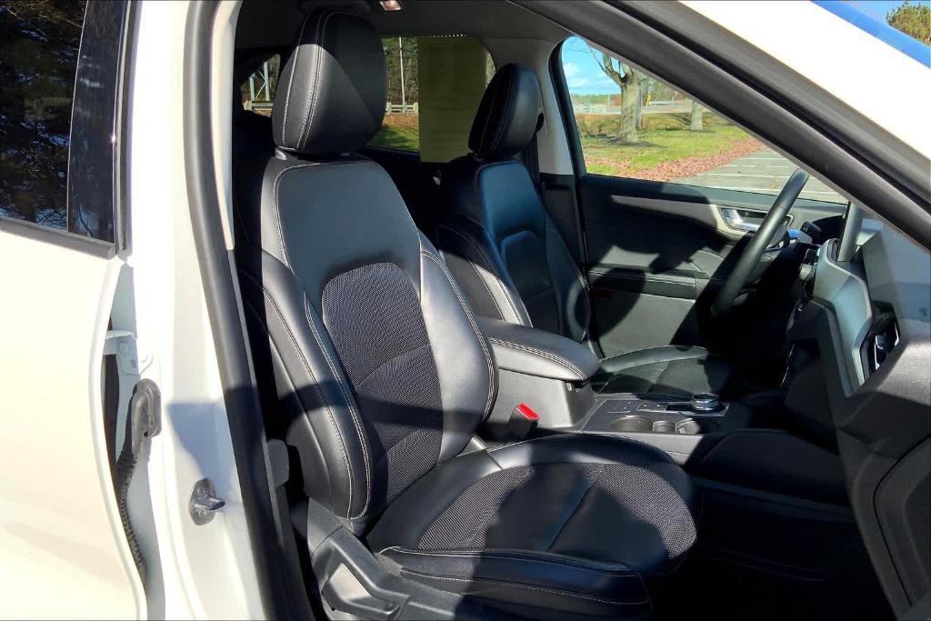 used 2022 Ford Escape PHEV car, priced at $25,163