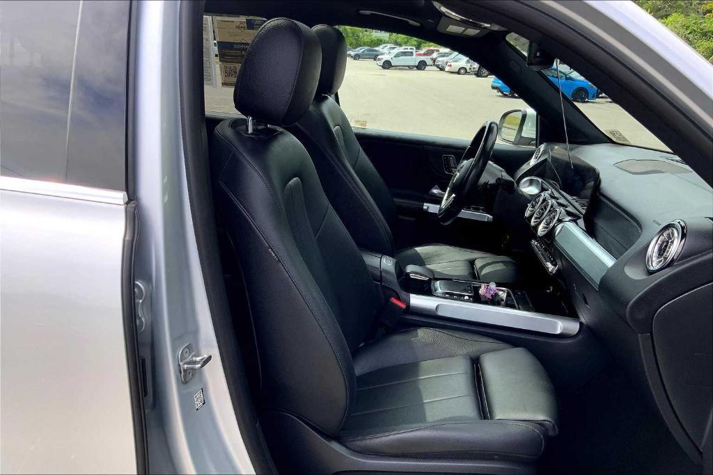 used 2023 Mercedes-Benz GLB 250 car, priced at $31,950