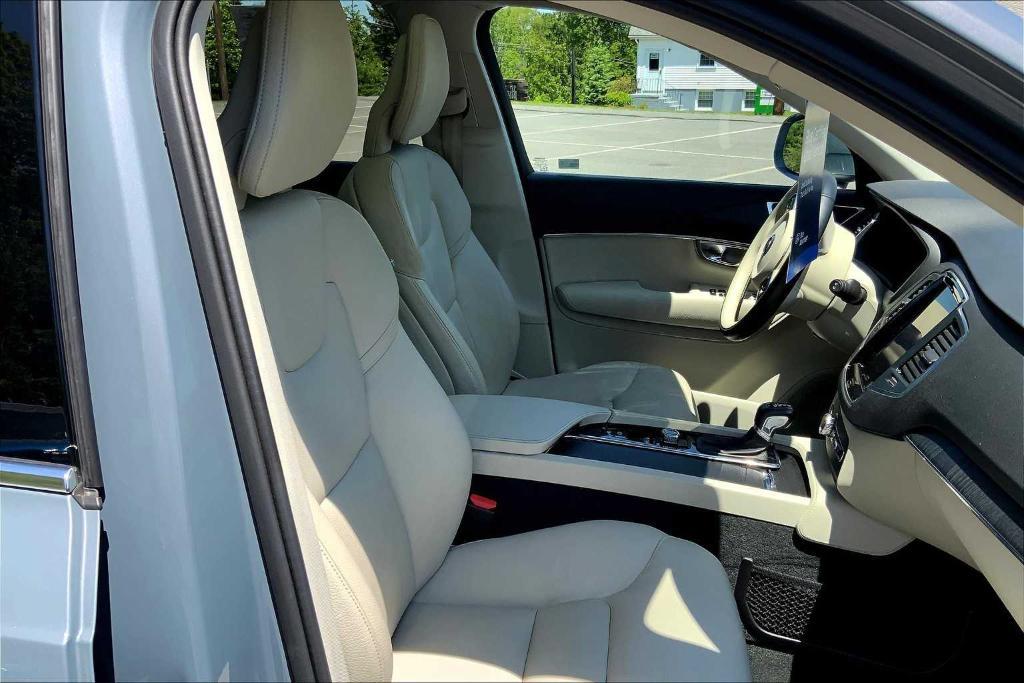 used 2020 Volvo XC90 car, priced at $29,901