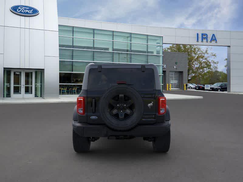 new 2024 Ford Bronco car, priced at $45,401