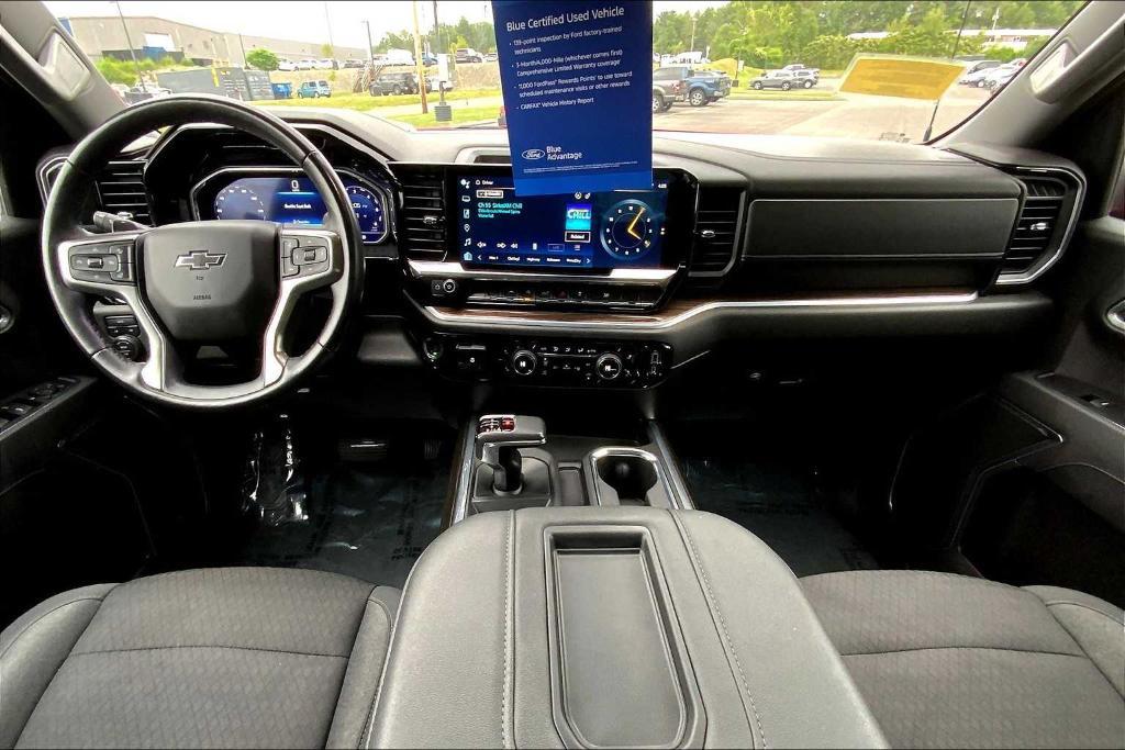 used 2022 Chevrolet Silverado 1500 car, priced at $43,415