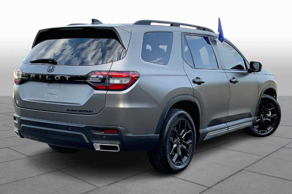 used 2025 Honda Pilot car, priced at $48,885