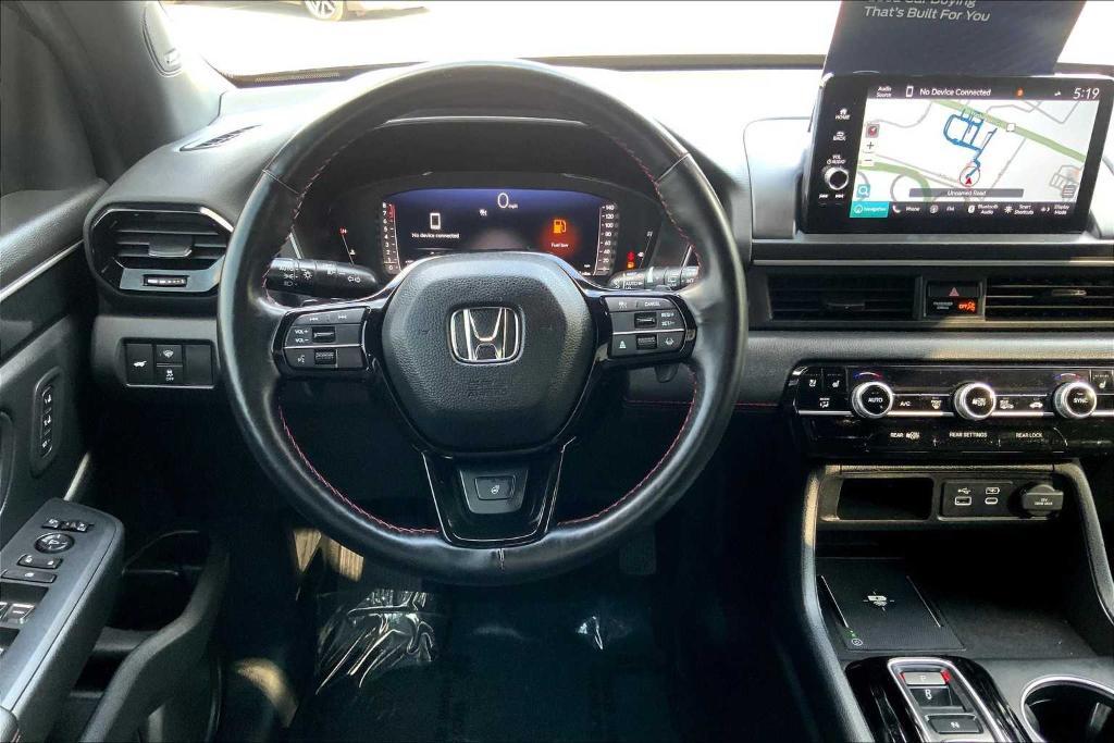 used 2025 Honda Pilot car, priced at $48,885