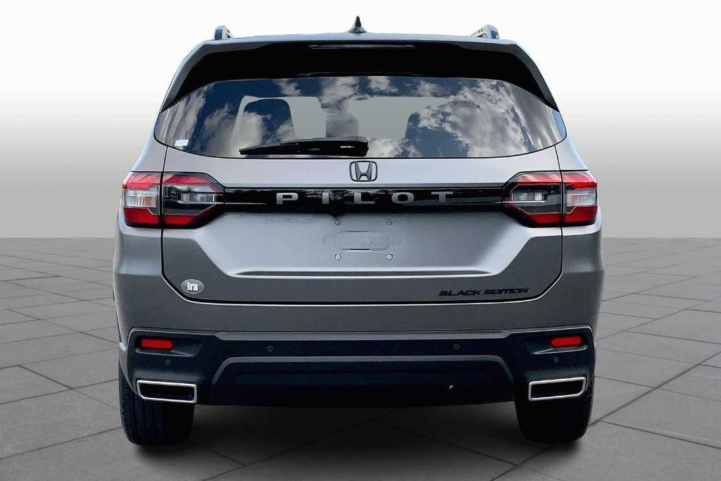 used 2025 Honda Pilot car, priced at $48,885