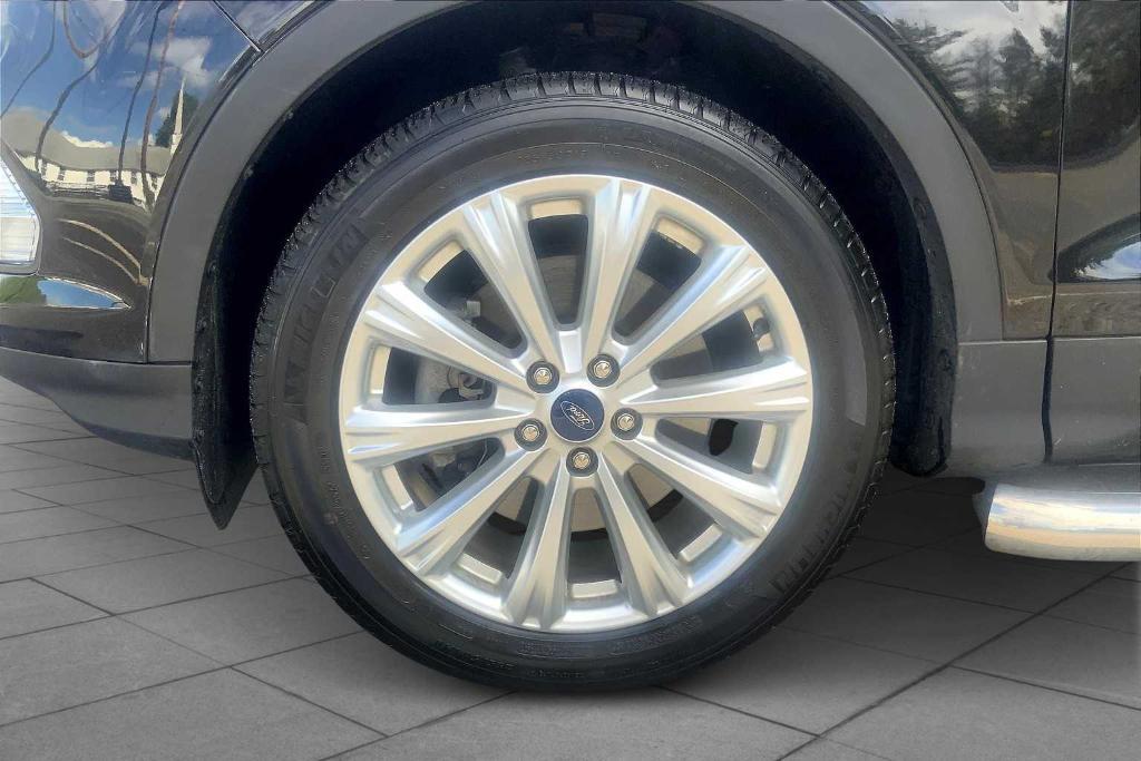 used 2019 Ford Escape car, priced at $18,406
