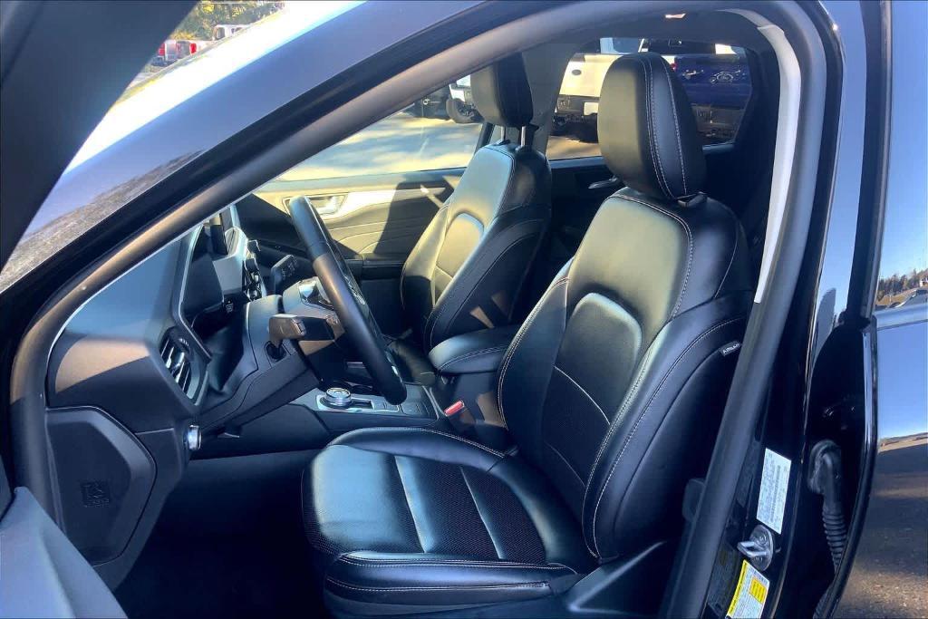 used 2022 Ford Escape car, priced at $22,555