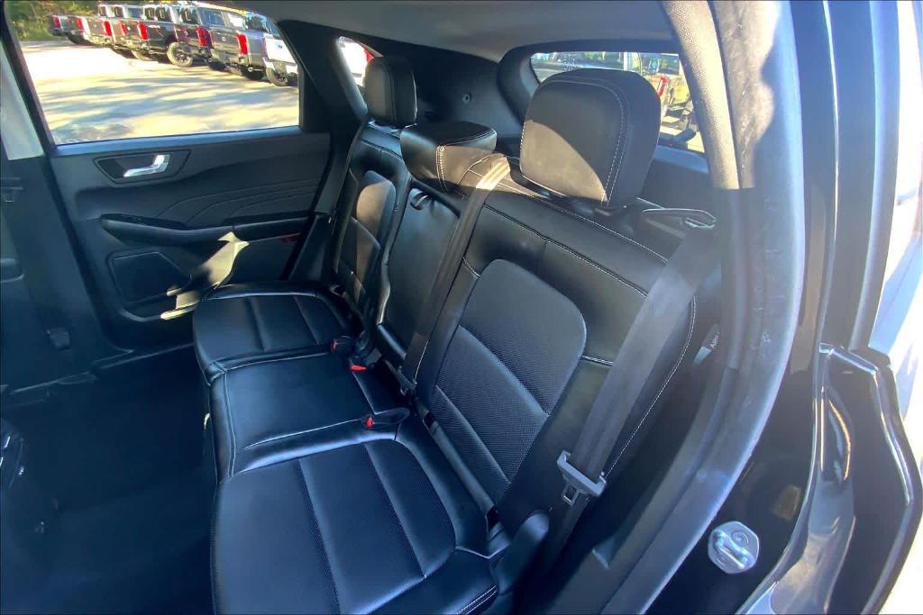 used 2022 Ford Escape car, priced at $22,555