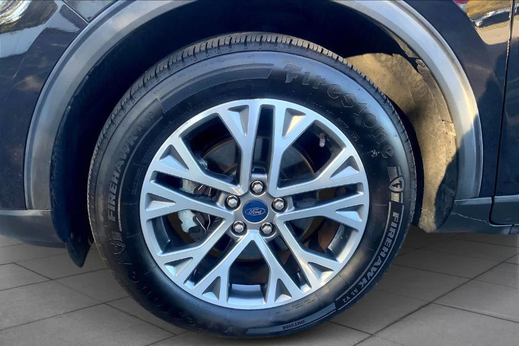 used 2022 Ford Escape car, priced at $22,555