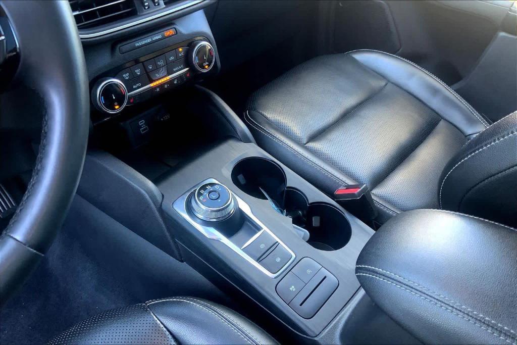 used 2022 Ford Escape car, priced at $22,555
