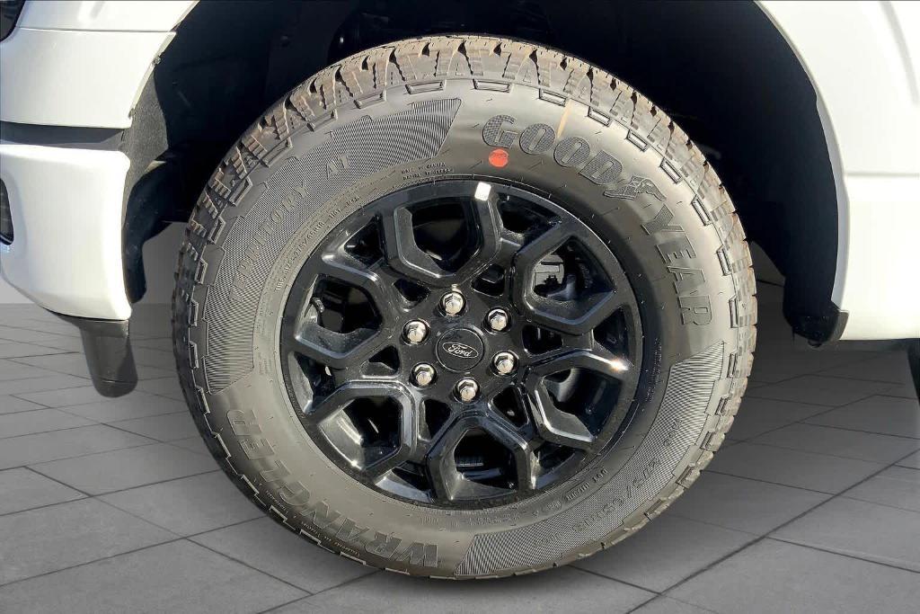 new 2025 Ford F-150 car, priced at $49,437