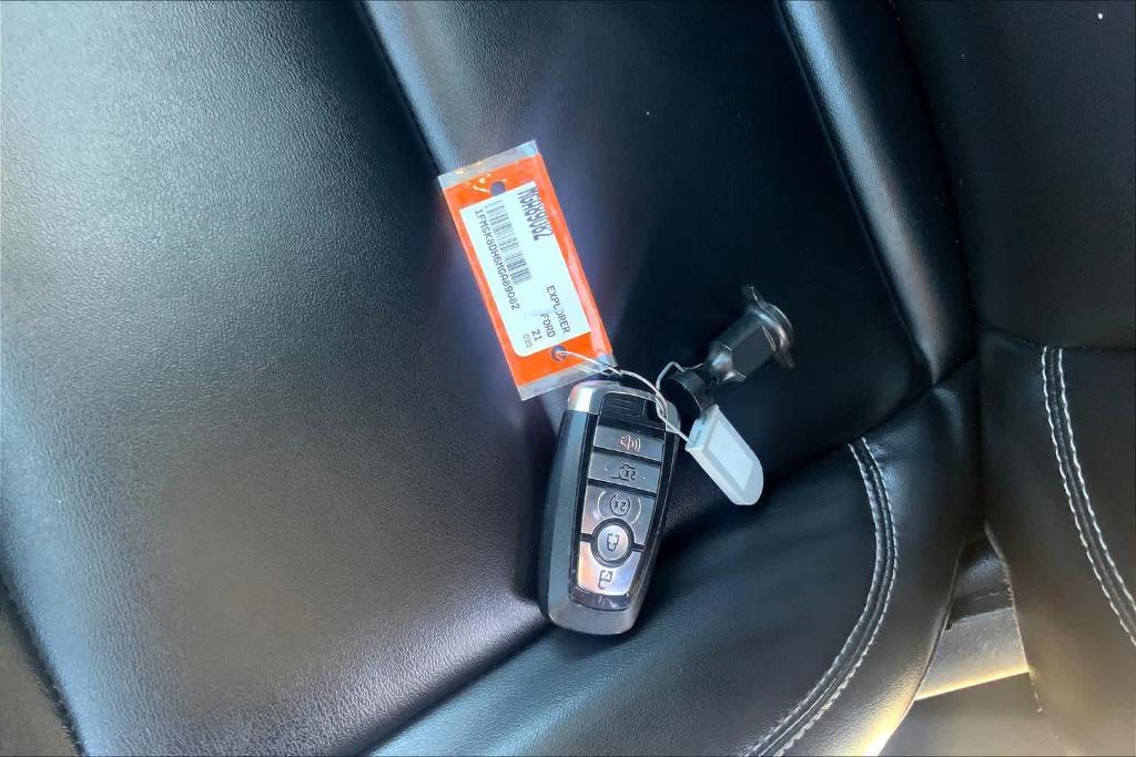 used 2021 Ford Explorer car, priced at $24,567