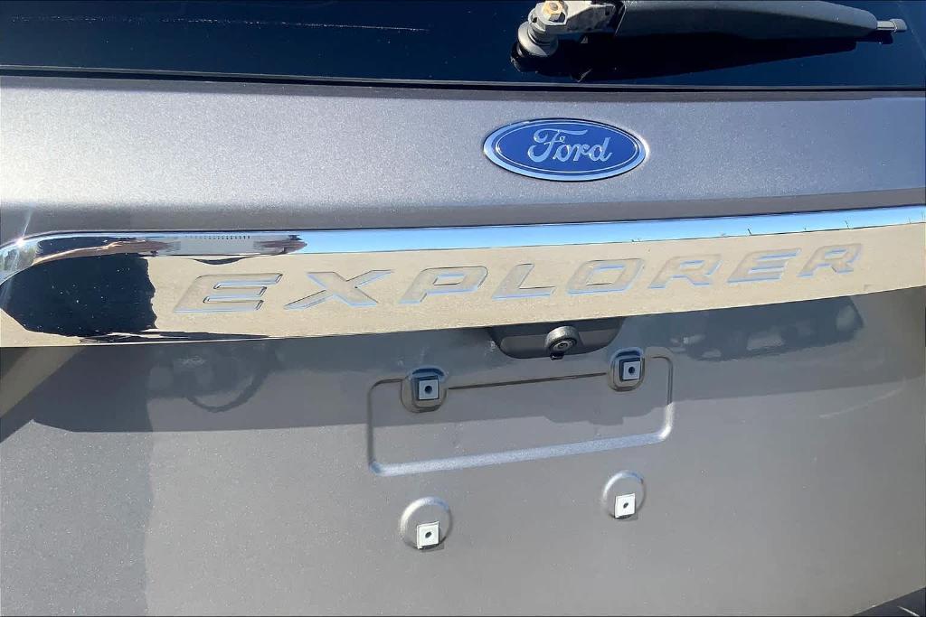 used 2021 Ford Explorer car, priced at $24,567