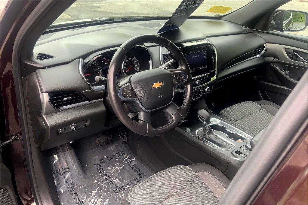 used 2022 Chevrolet Traverse car, priced at $27,995