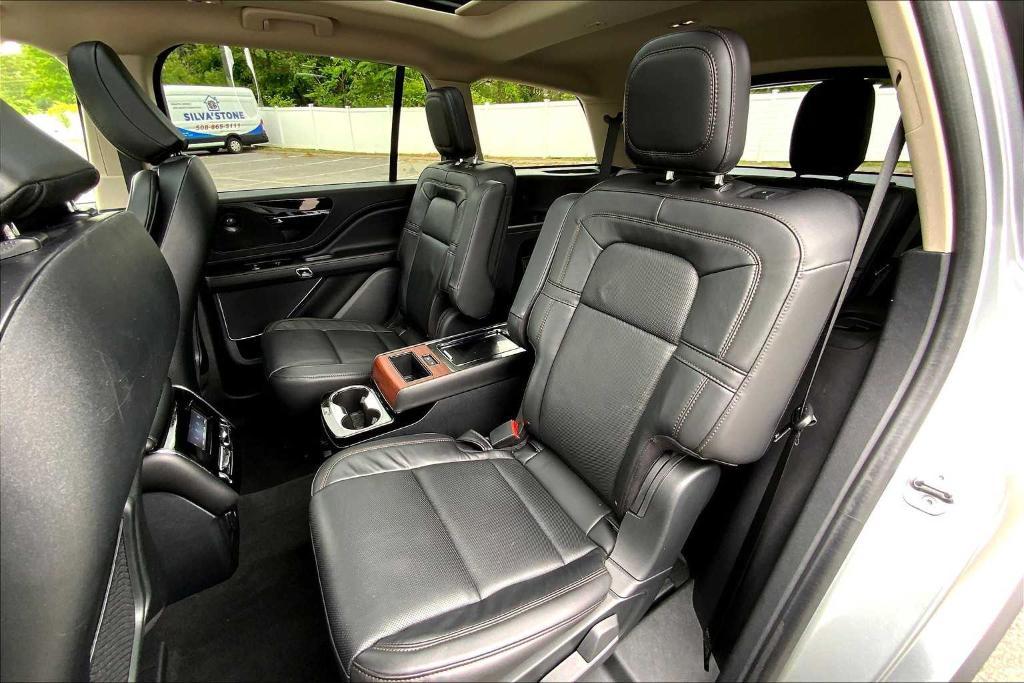 used 2023 Lincoln Aviator car, priced at $52,700