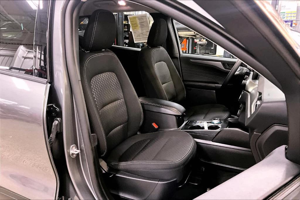 used 2024 Ford Escape car, priced at $25,020