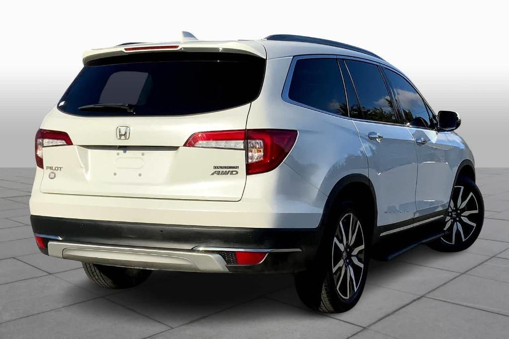 used 2022 Honda Pilot car, priced at $34,995