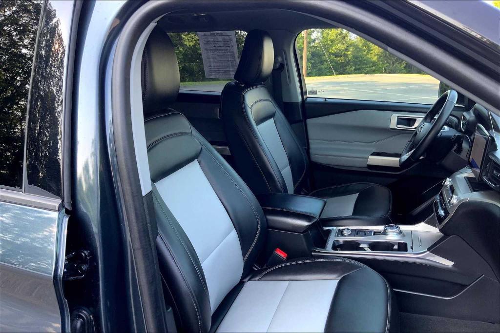 used 2022 Ford Explorer car, priced at $30,837