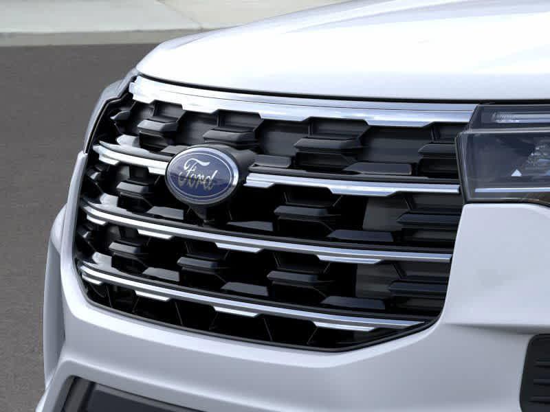 new 2025 Ford Explorer car, priced at $41,558