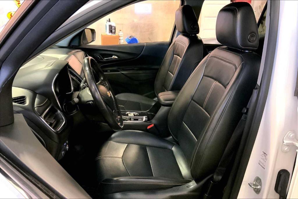 used 2022 Chevrolet Equinox car, priced at $22,995