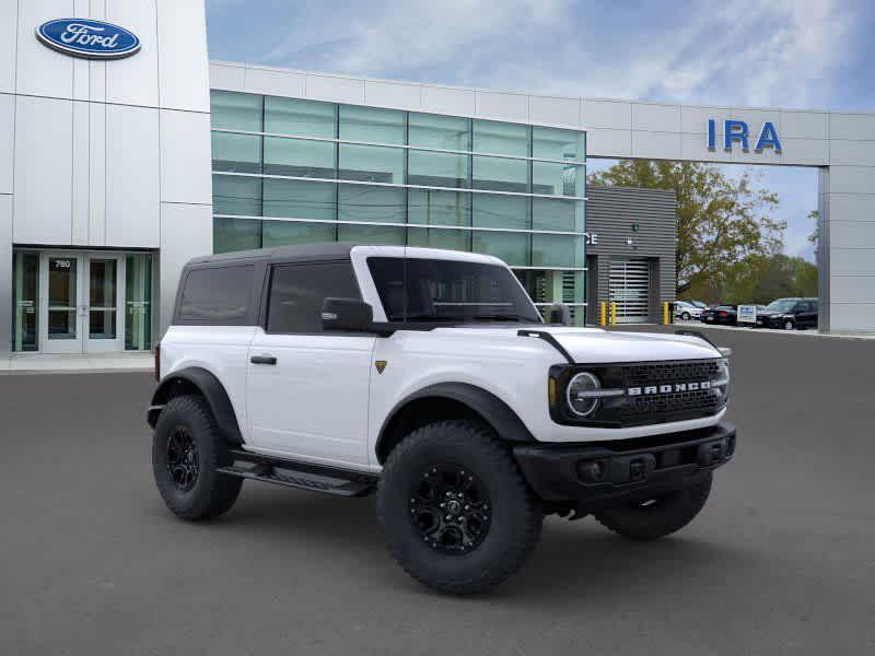 new 2025 Ford Bronco car, priced at $58,652