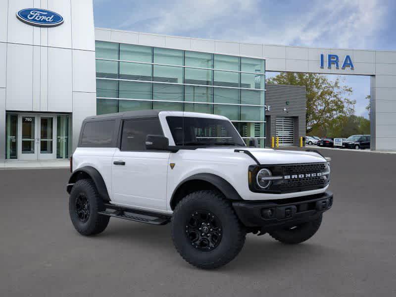 new 2025 Ford Bronco car, priced at $58,652