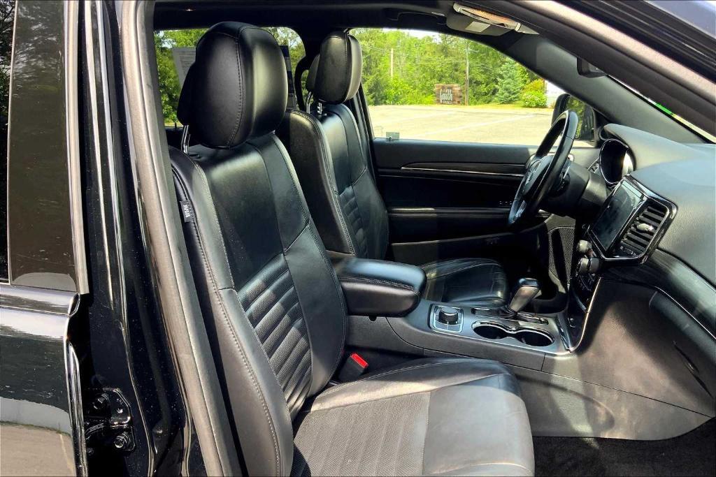 used 2019 Jeep Grand Cherokee car, priced at $21,618