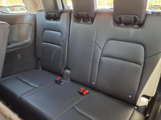used 2023 Nissan Pathfinder car, priced at $38,617