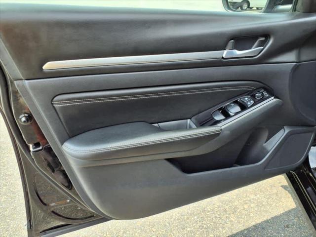 used 2021 Nissan Altima car, priced at $21,997