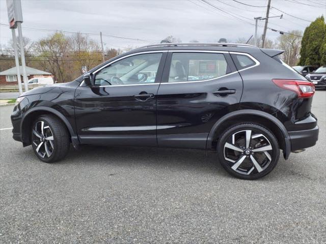 used 2021 Nissan Rogue Sport car, priced at $24,269