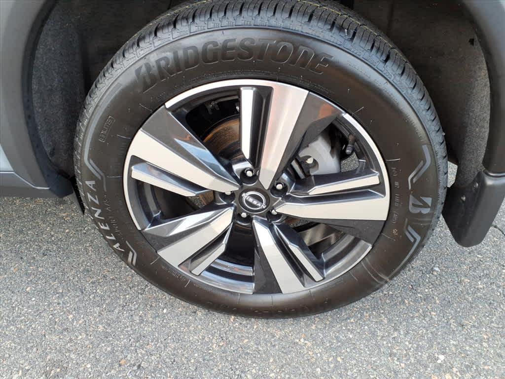 used 2023 Nissan Rogue car, priced at $25,756