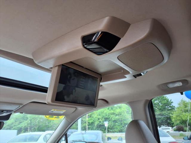 used 2022 Honda Pilot car, priced at $37,131