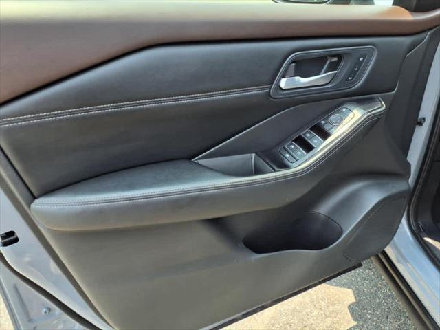 used 2023 Nissan Rogue car, priced at $29,602