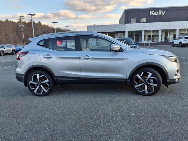 used 2021 Nissan Rogue Sport car, priced at $24,255