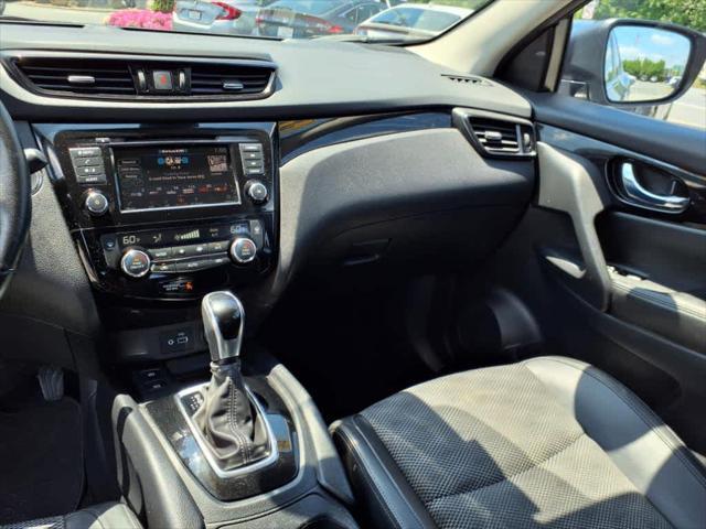 used 2022 Nissan Rogue Sport car, priced at $23,955