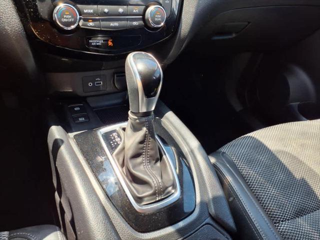 used 2022 Nissan Rogue Sport car, priced at $23,955