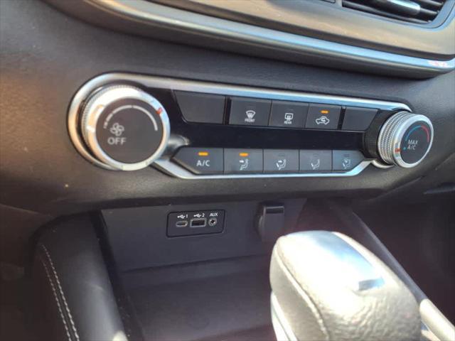 used 2023 Nissan Altima car, priced at $25,113