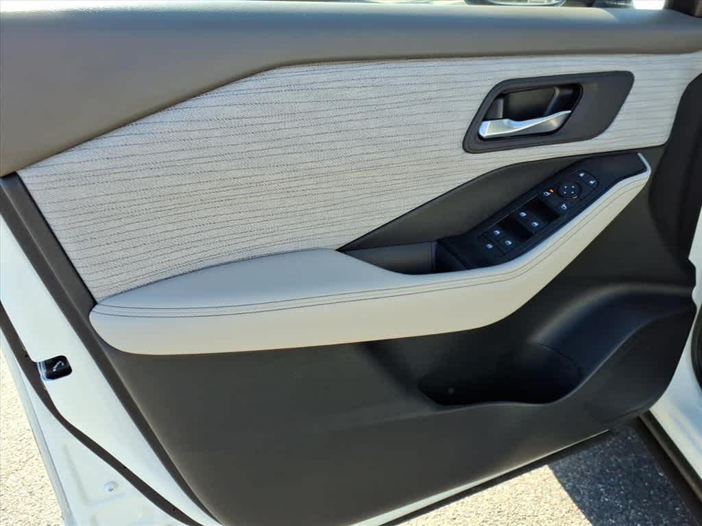 used 2023 Nissan Rogue car, priced at $23,660