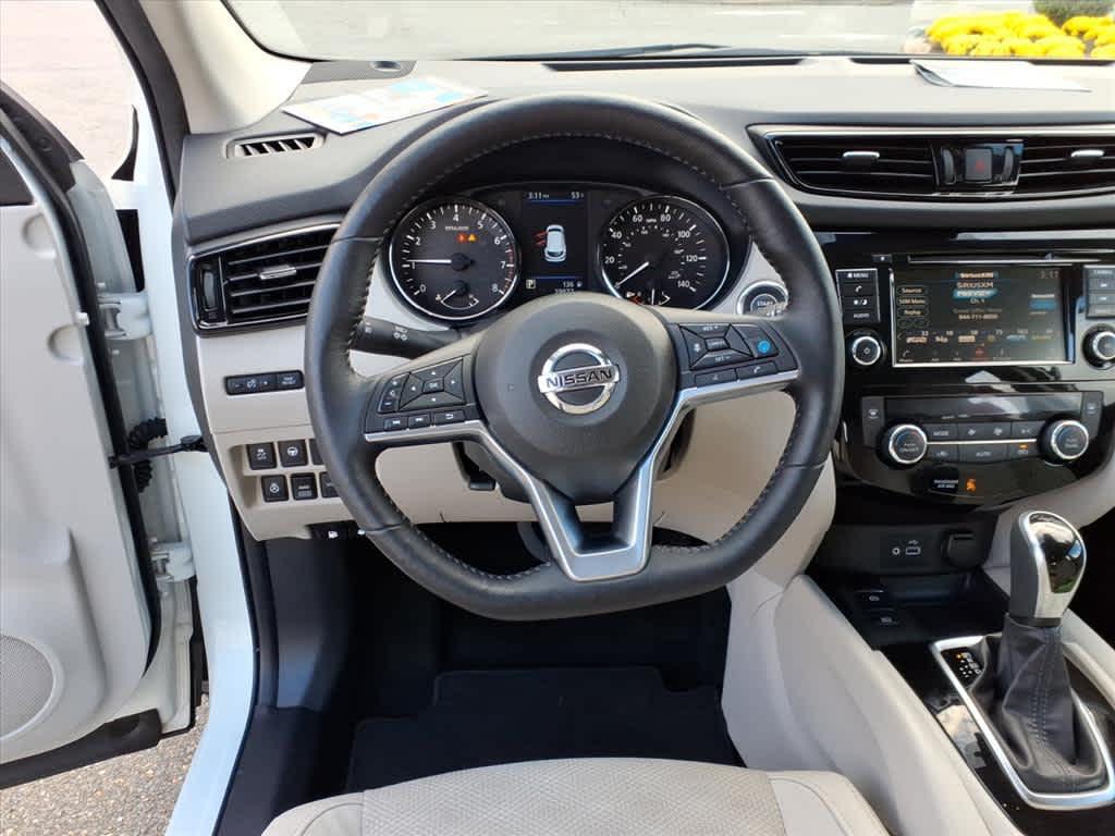 used 2022 Nissan Rogue Sport car, priced at $23,669