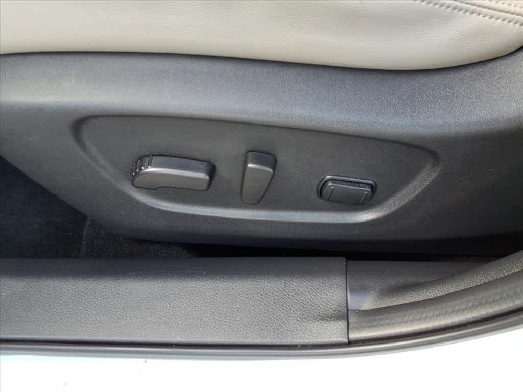 used 2022 Nissan Rogue Sport car, priced at $23,669