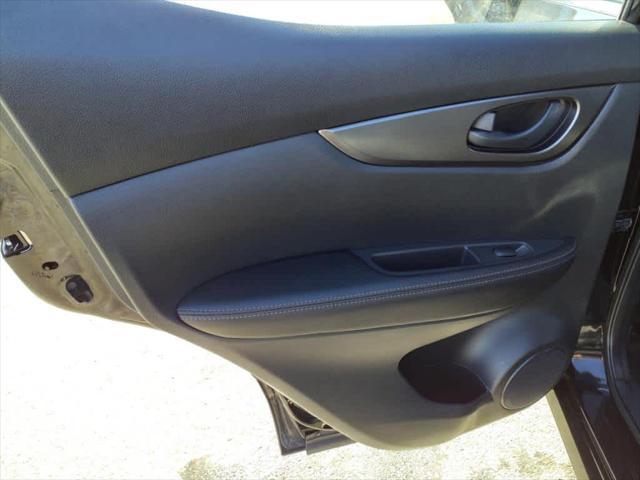 used 2020 Nissan Rogue Sport car, priced at $16,289